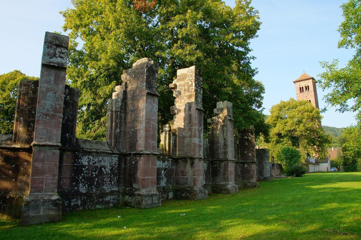 Ruine der Kirche St. Peter und Paul